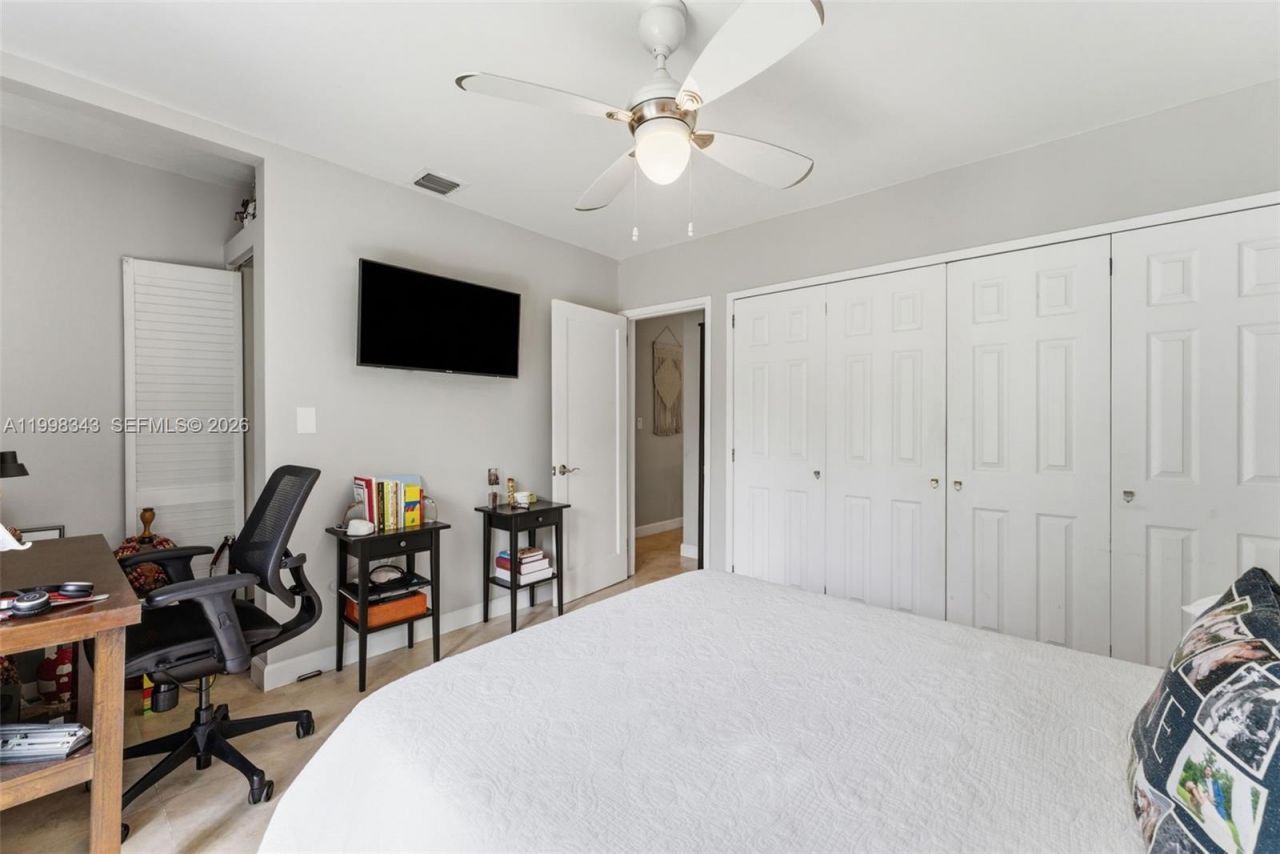 704 SW 14th St, Fort Lauderdale, FL 33315 Photo