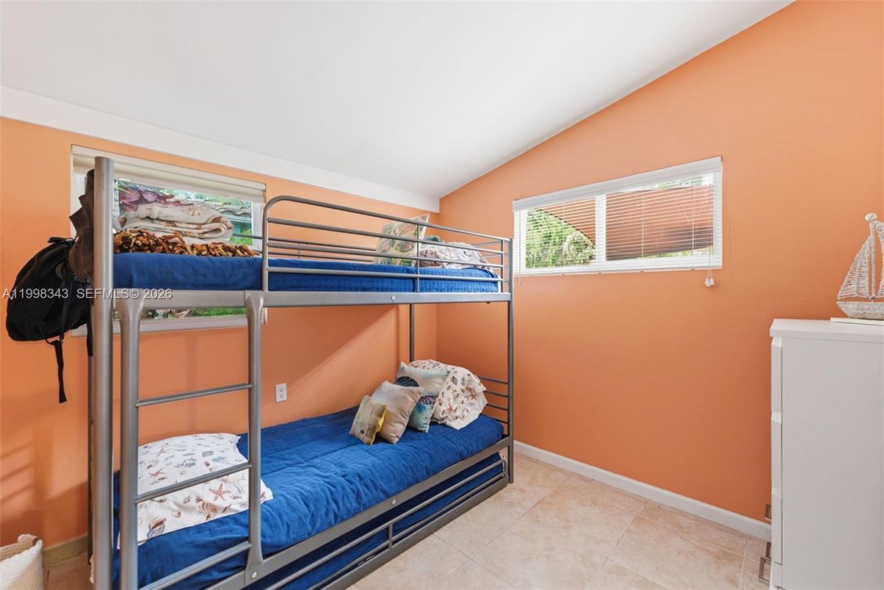 704 SW 14th St, Fort Lauderdale, FL 33315 Photo