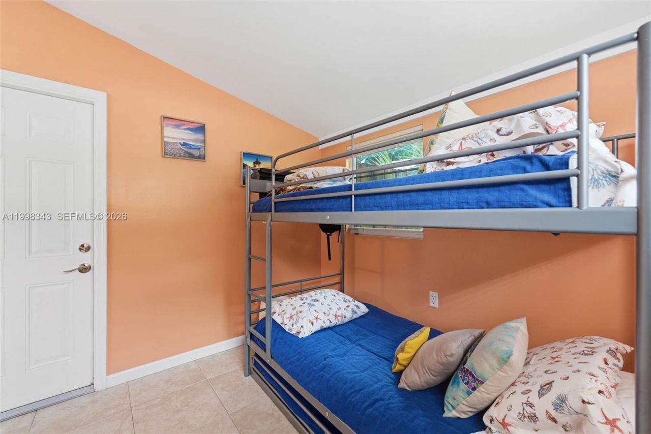 704 SW 14th St, Fort Lauderdale, FL 33315 Photo