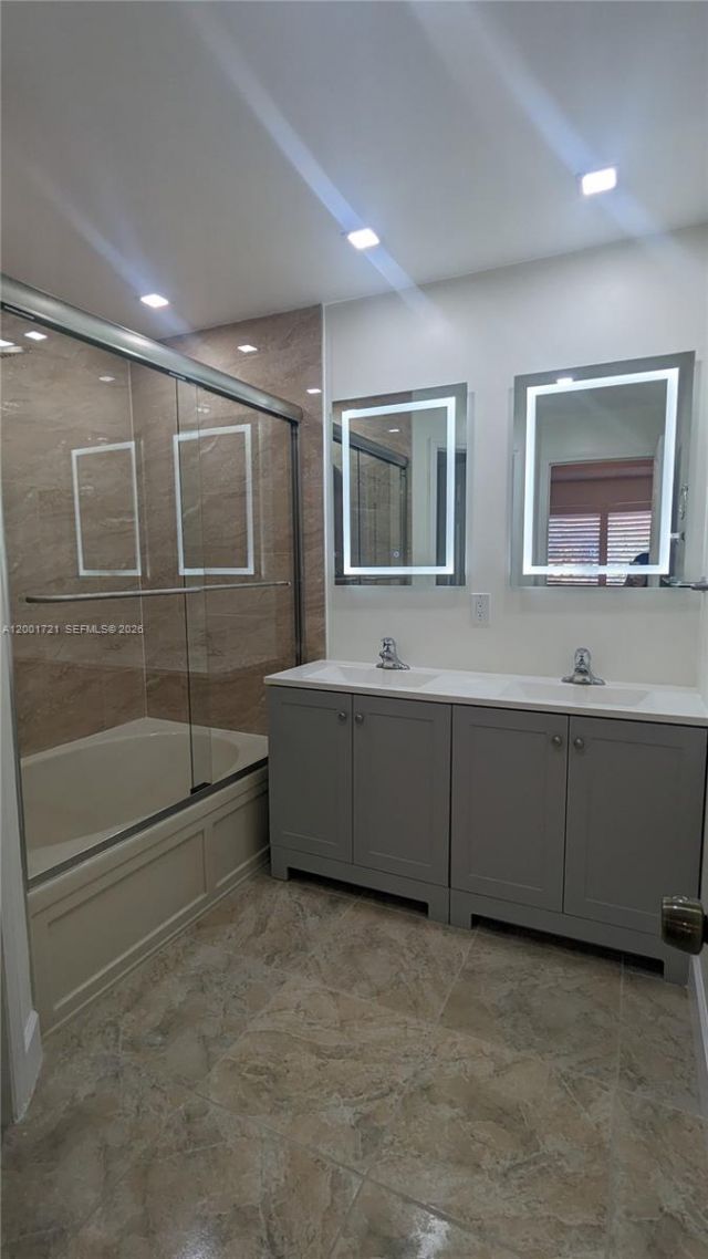 213 E Forest Oak Cir, Unit 213, Davie, FL 33325 Photo
