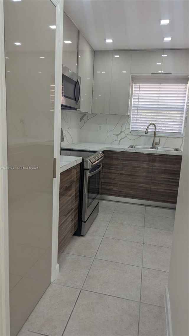 213 E Forest Oak Cir, Unit 213, Davie, FL 33325 Photo