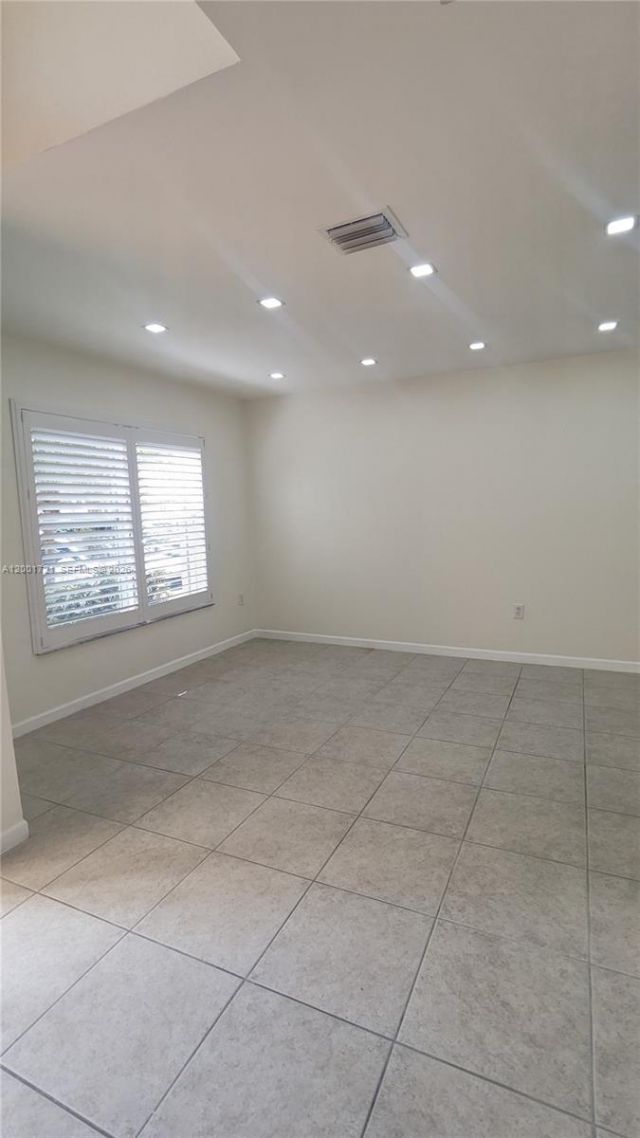 213 E Forest Oak Cir, Unit 213, Davie, FL 33325 Photo