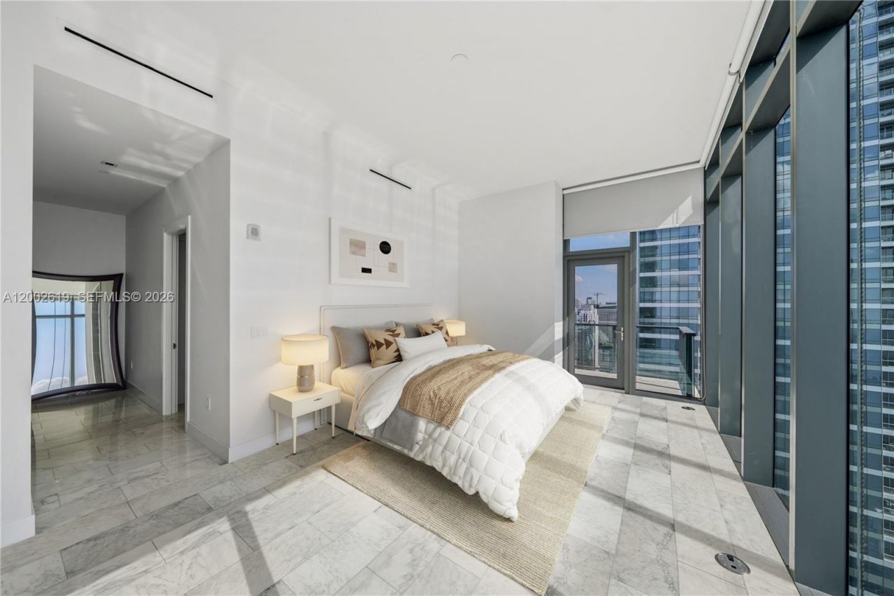 1451 Brickell Ave , Unit 5101, Miami, FL 33131 Photo