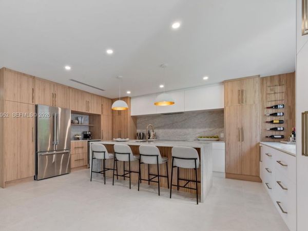 8405 SW 144th St, Palmetto Bay, FL 33158