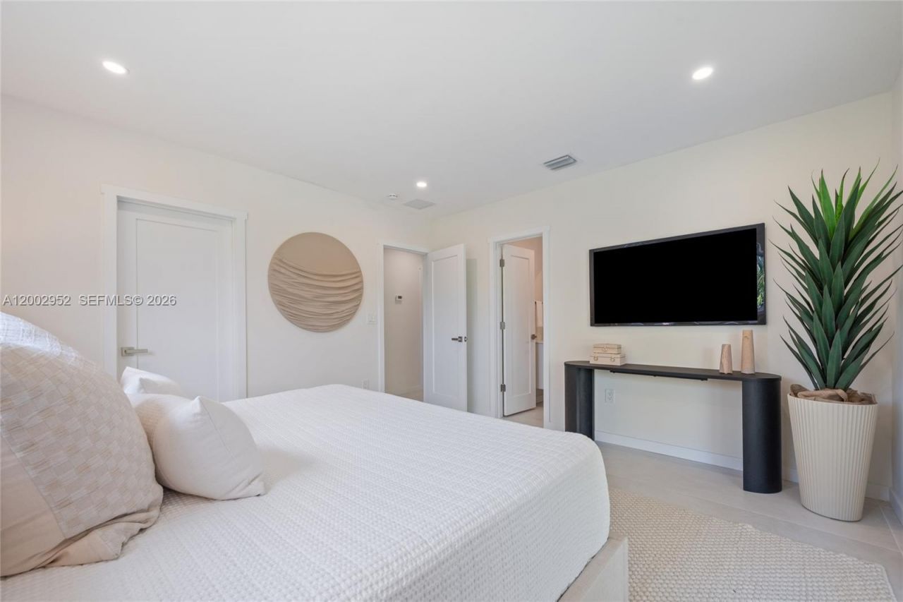 8405 SW 144th St, Palmetto Bay, FL 33158 Photo