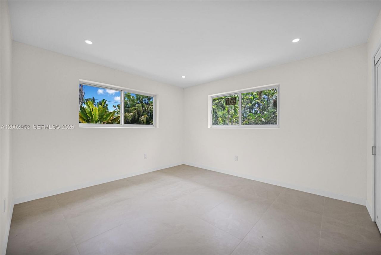 8405 SW 144th St, Palmetto Bay, FL 33158 Photo