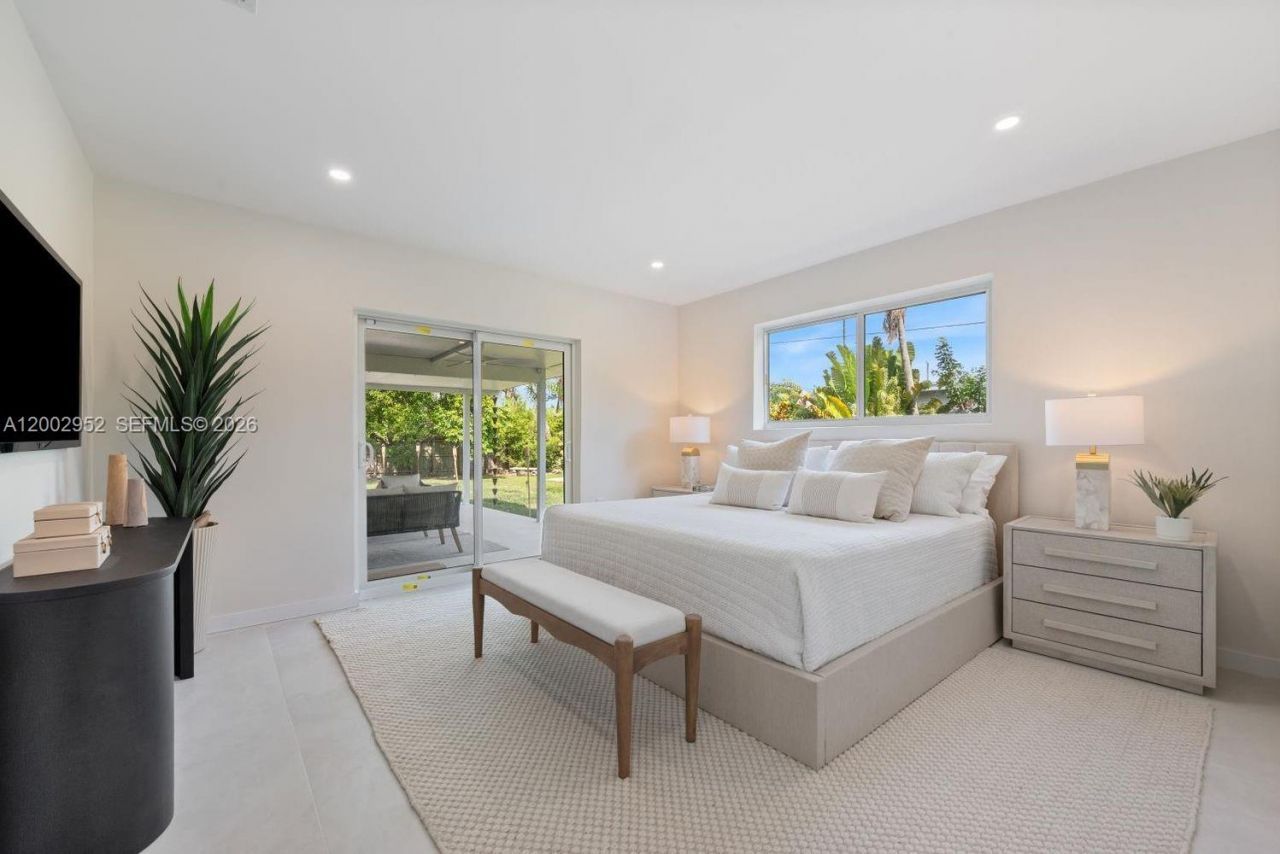 8405 SW 144th St, Palmetto Bay, FL 33158 Photo