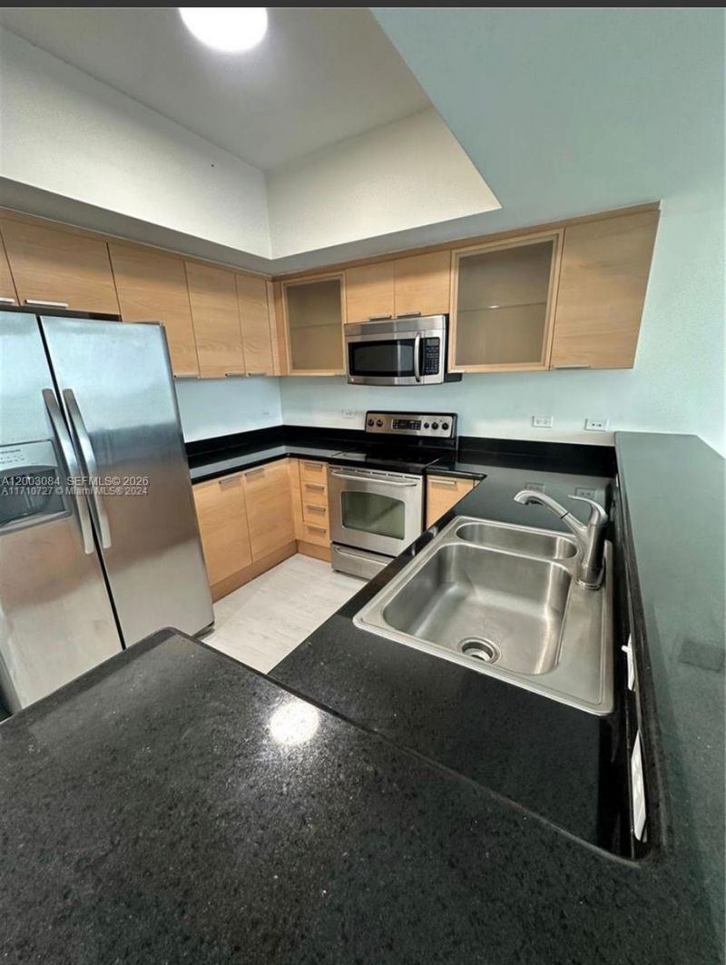 140 S Dixie Hwy , Unit 707, Hollywood, FL 33020 Photo