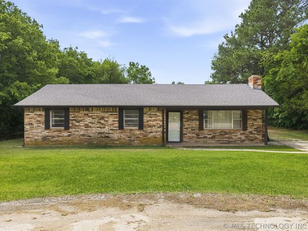 263 Wisteria Street , Lone Grove, OK 73443