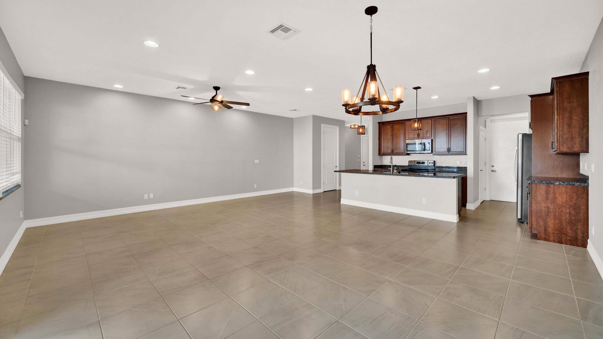 94 Palm Lane, Royal Palm Beach, FL 33411 Photo