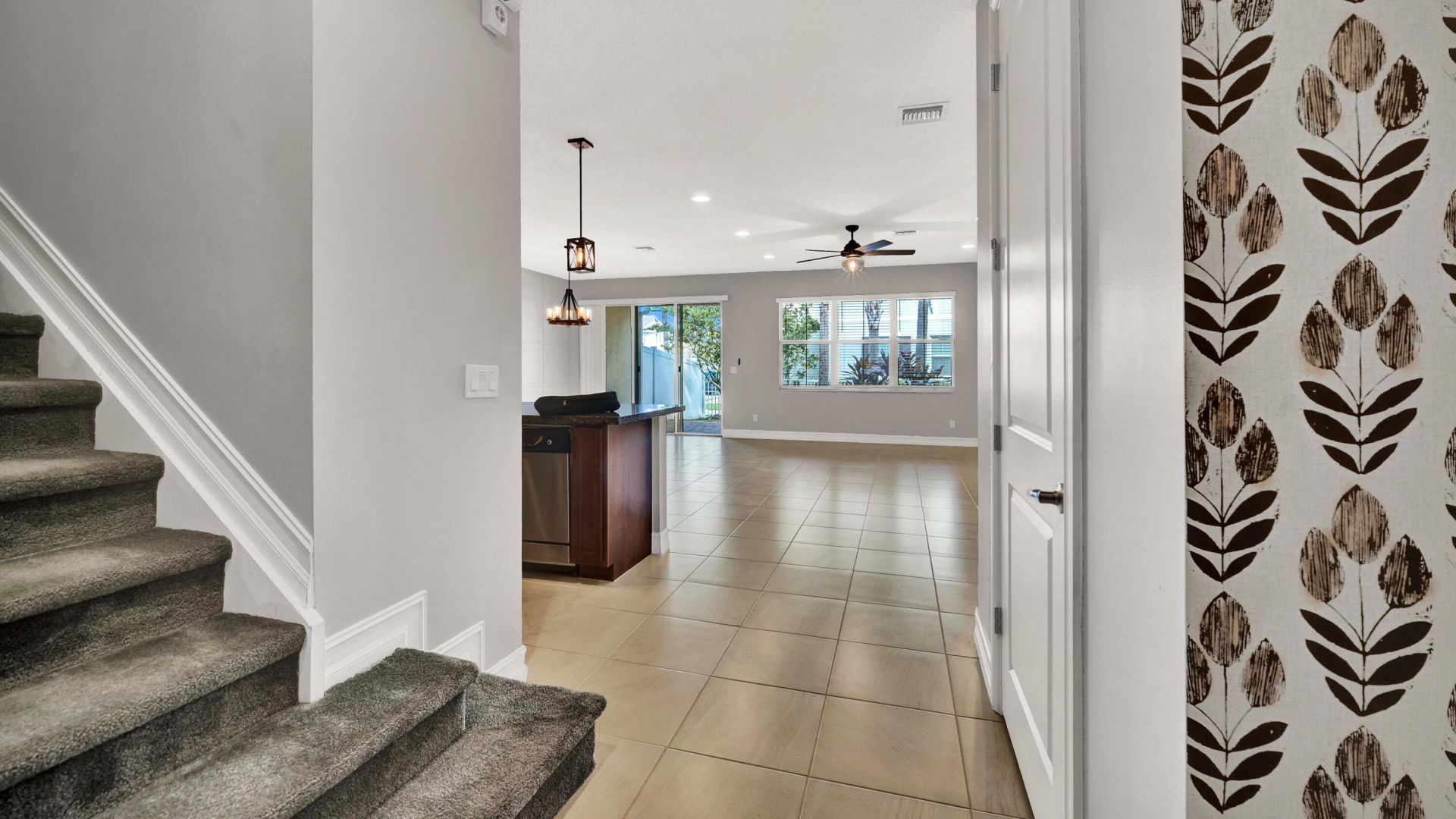 94 Palm Lane, Royal Palm Beach, FL 33411 Photo