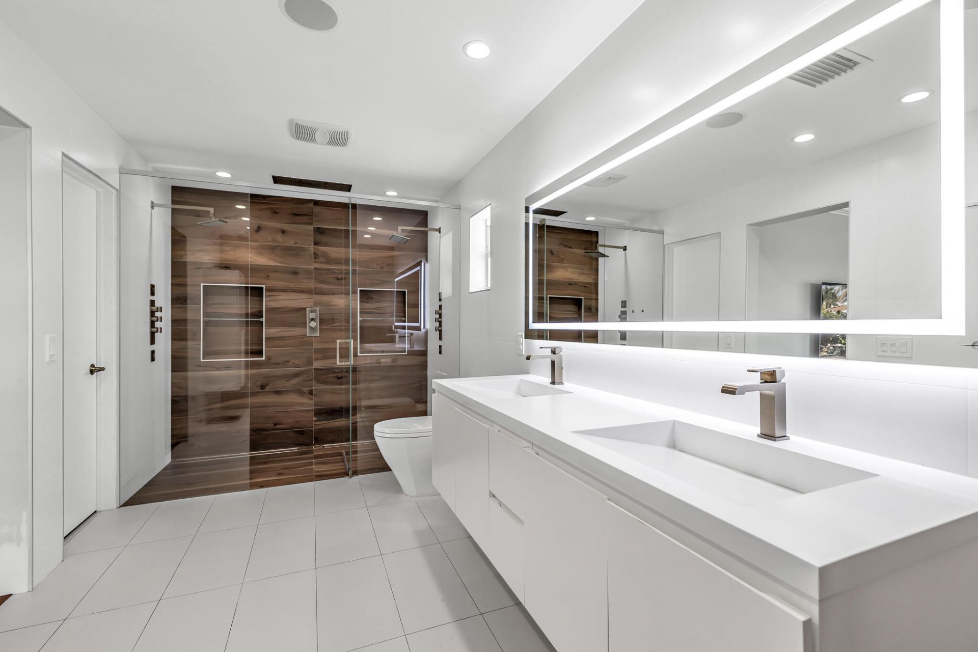 2471 NE 46th Street, Lighthouse Point, FL 33064 Photo