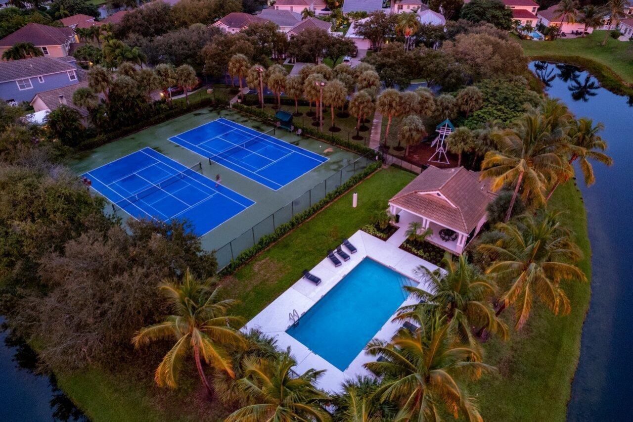 494 Enfield Court, Delray Beach, FL 33444 Photo
