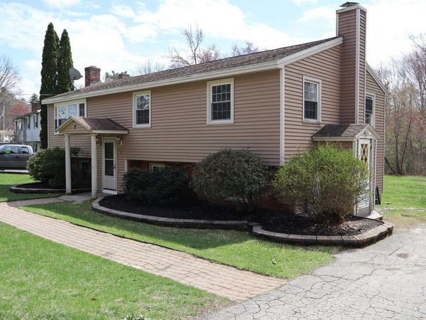 9 Whitehall Terrace, Hooksett, NH 03106