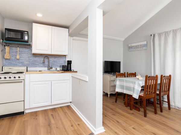 401A Ocean Boulevard, Unit 2, Hampton, NH 03848