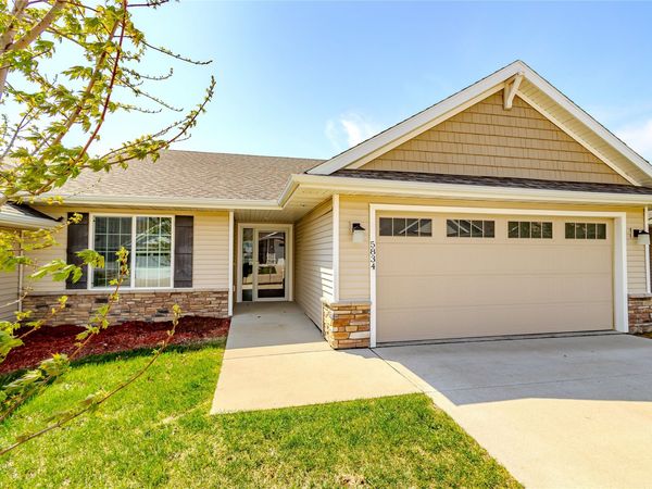 5834 SE 22nd Court, Des Moines, IA 50320