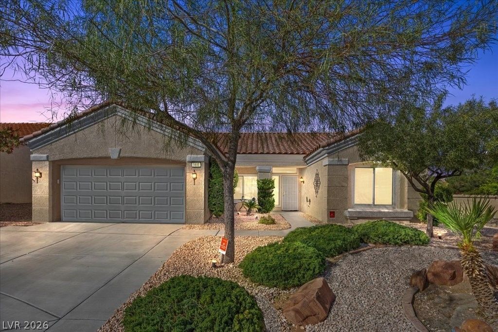 9800 Gerald Court, Las Vegas, NV 89134 Main Photo