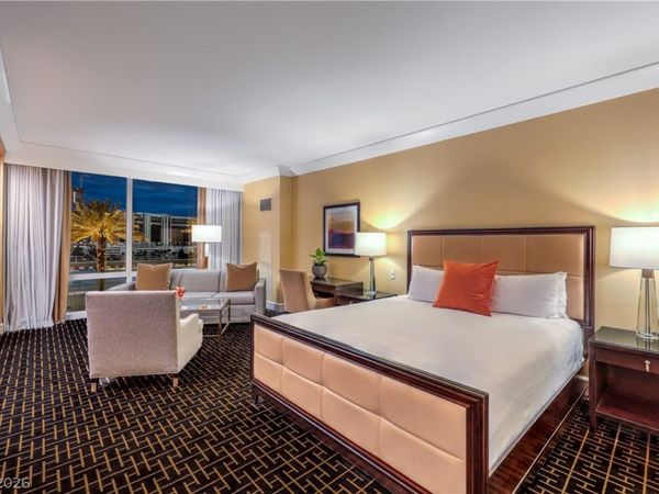 2000 Fashion Show Drive , Unit 1601, Las Vegas, NV 89109