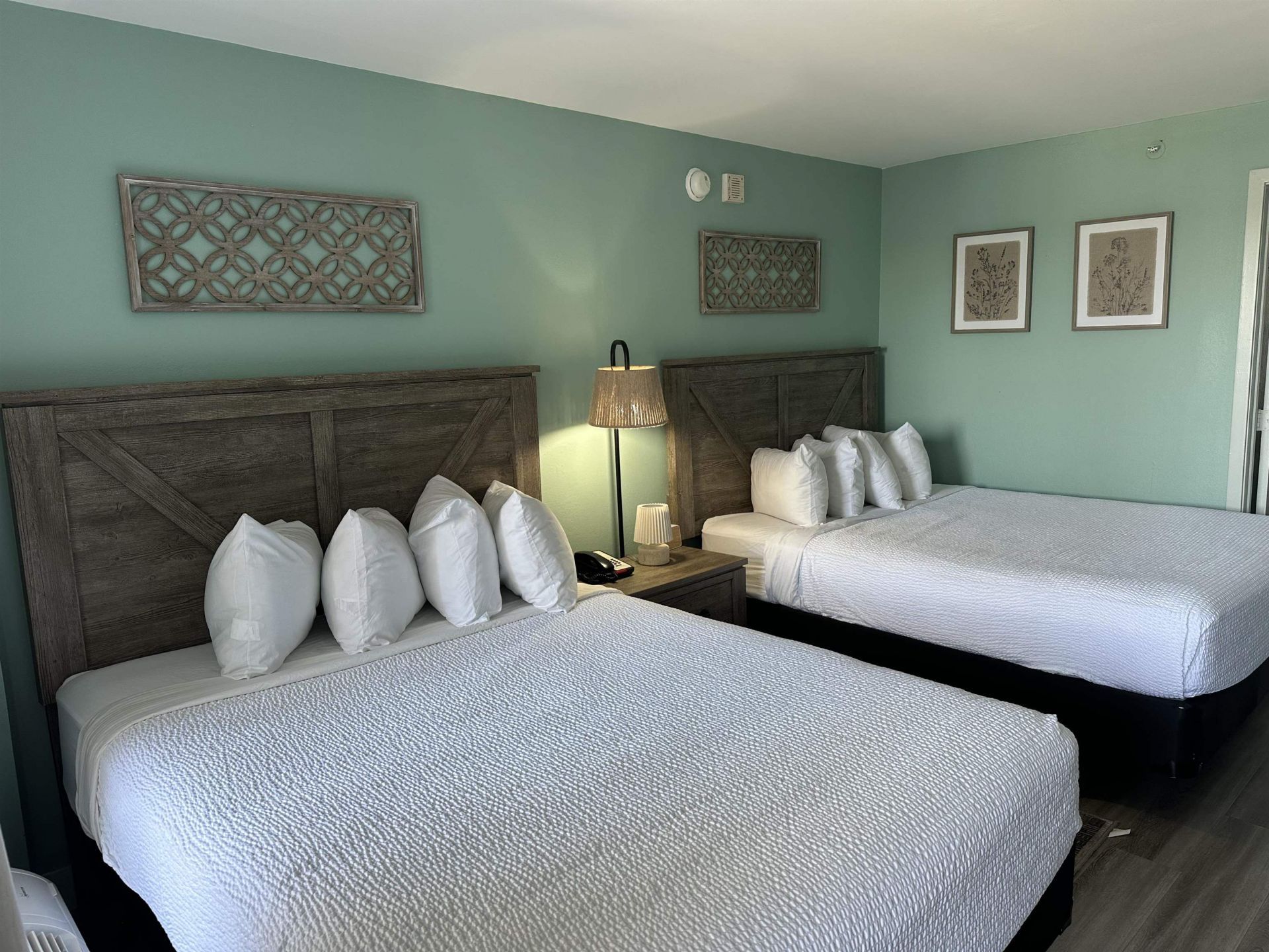 1501 S Ocean Blvd.  Photo 4