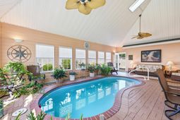 139 Fox Den Dr. photo 4