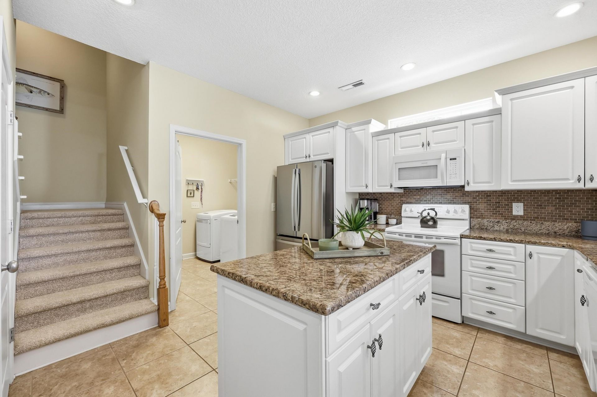 139 Fox Den Dr. Photo 22