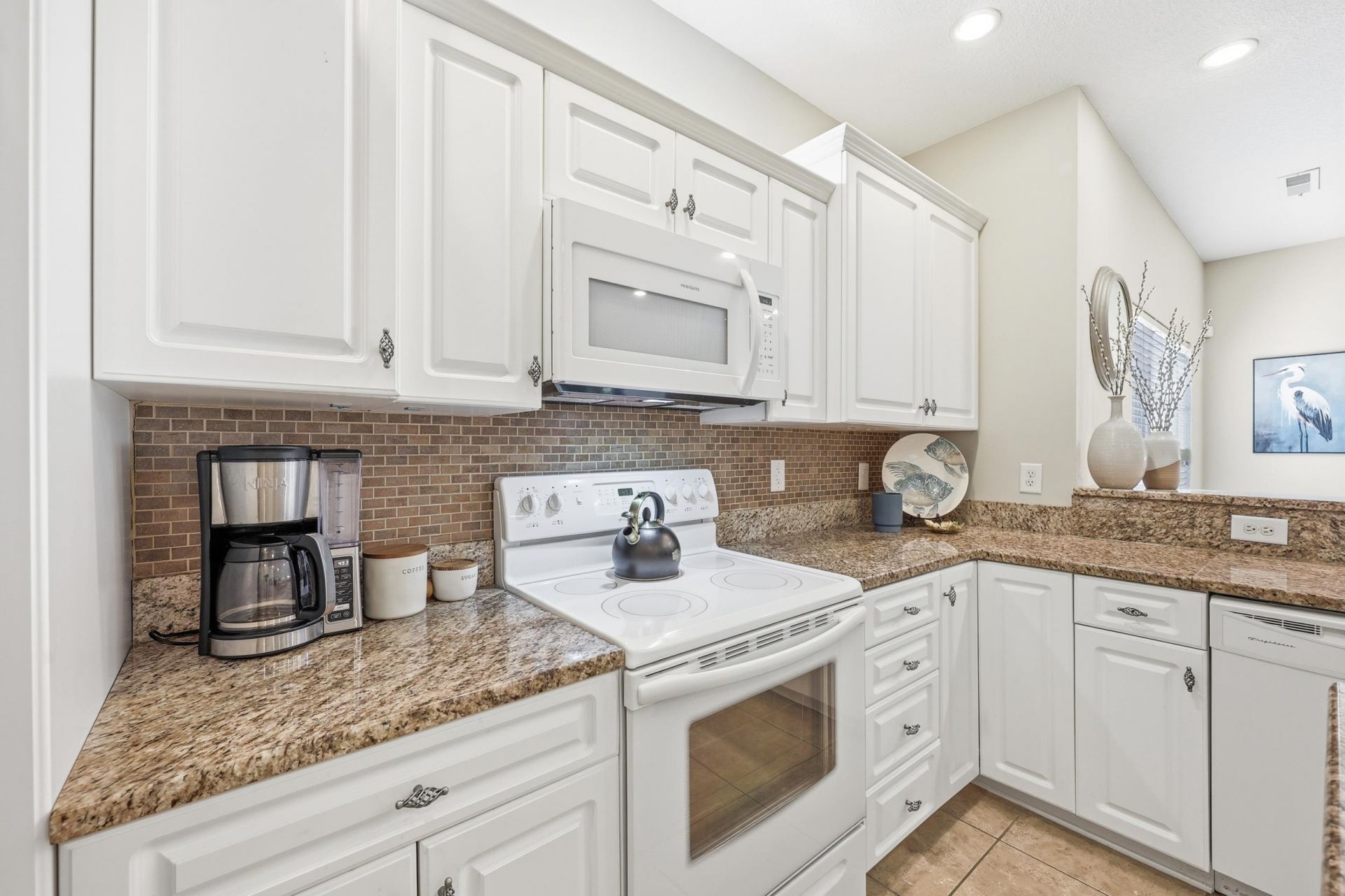 139 Fox Den Dr. Photo 23