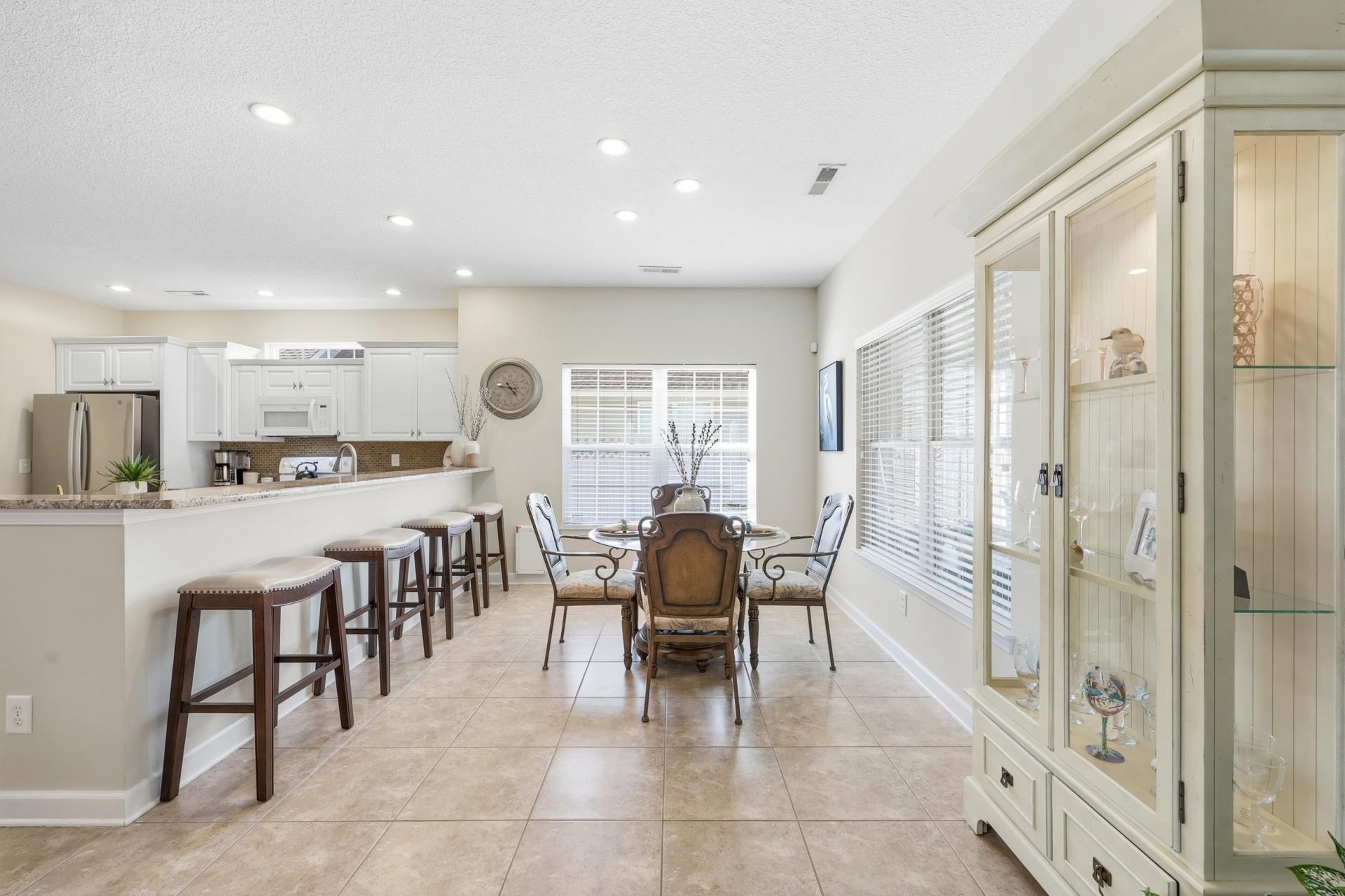 139 Fox Den Dr. Photo 5