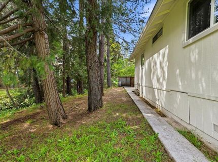 421 Brighton St, Grass Valley, CA 95945 Photo