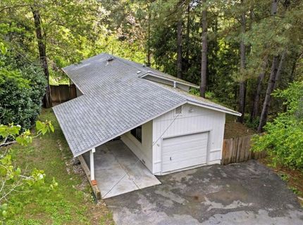 421 Brighton St, Grass Valley, CA 95945 Photo