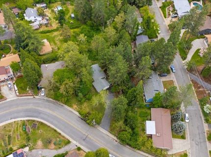 421 Brighton St, Grass Valley, CA 95945 Photo