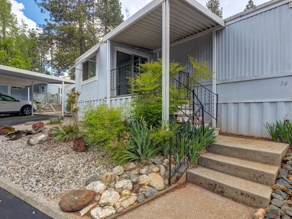 16 Juan Way, Grass Valley, CA 95945