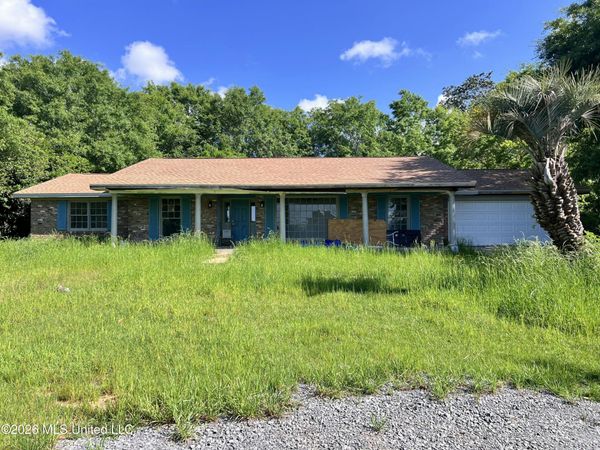 14976 Angela Drive, Gulfport, MS 39503