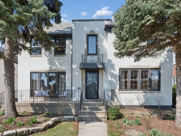 1111 Woodbine Avenue , Oak Park, IL 60302