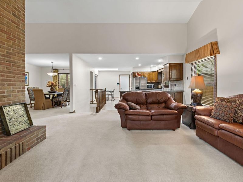 6696 Maplebrook Lane, Columbus, OH 43235 Photo 16