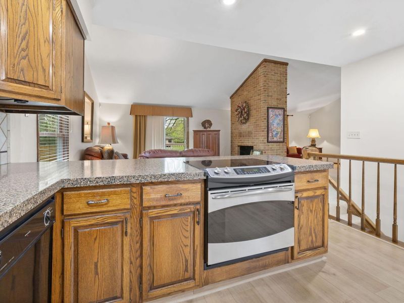 6696 Maplebrook Lane, Columbus, OH 43235 Photo 20