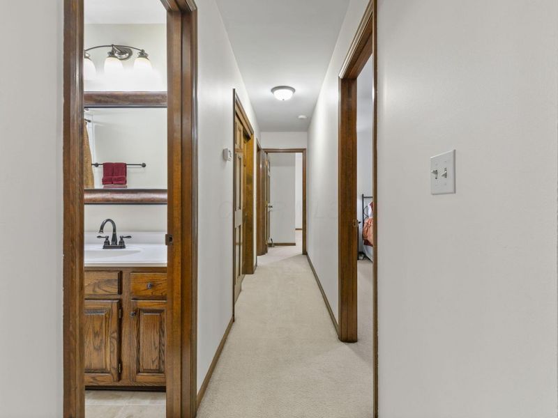 6696 Maplebrook Lane, Columbus, OH 43235 Photo 25