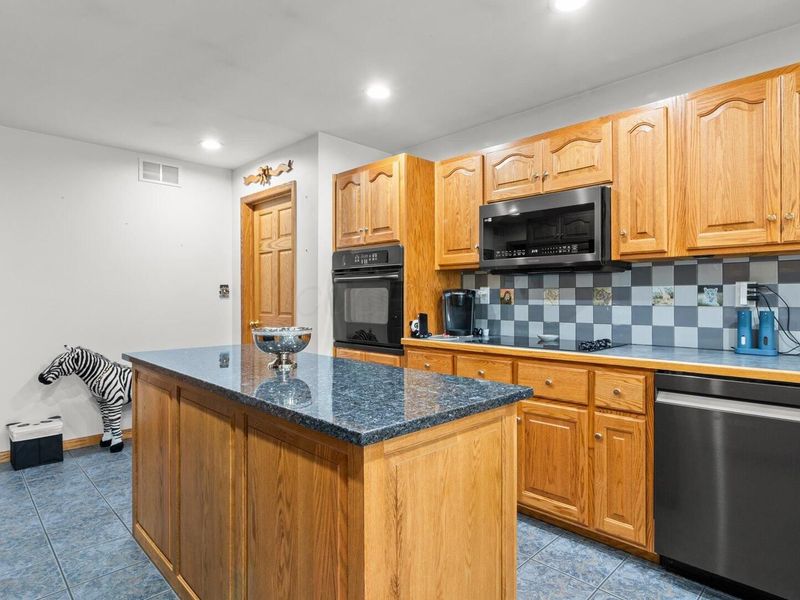 1305 Bald Hill Road , Zanesville, OH 43701 Photo 17