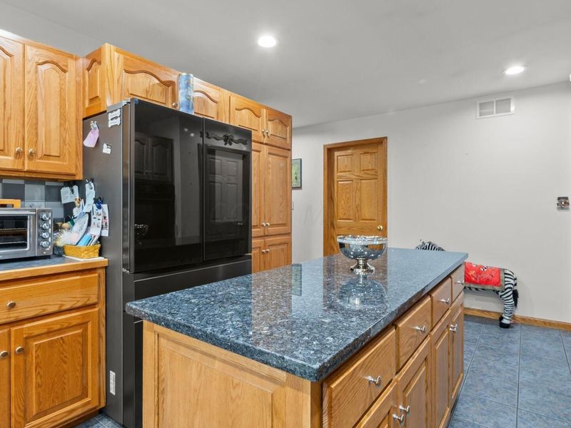 1305 Bald Hill Road , Zanesville, OH 43701 Photo 18