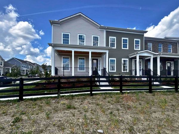 100 Ireton Aly , Antioch, TN 37013