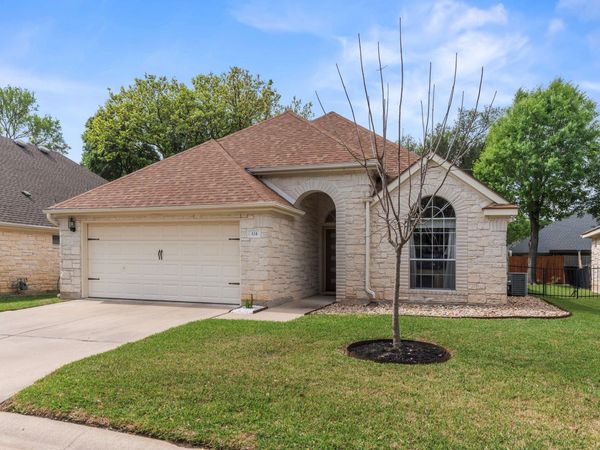 124 Village DR , Georgetown, TX 78628