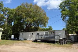 5708 Dakota Street  photo 4