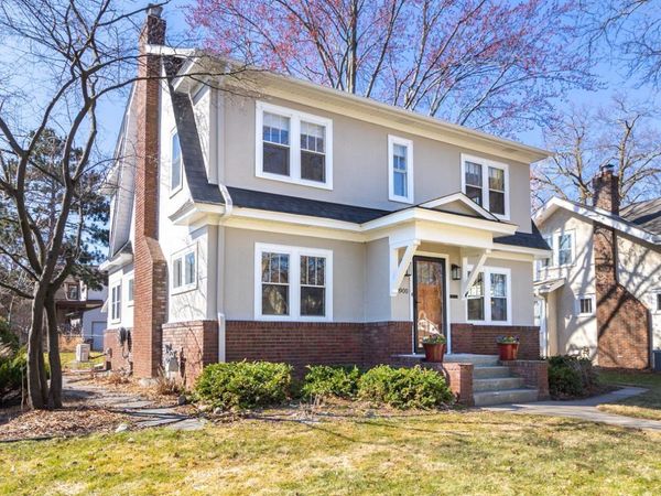 1900 Goodrich Avenue, Saint Paul, MN 55105