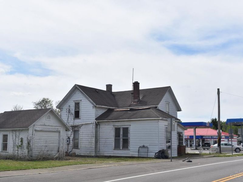 86 N South Street, New Vienna, OH 45159 Photo 2