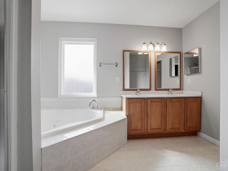 1113 Cutter Street, Cincinnati, OH 45203 Photo 24