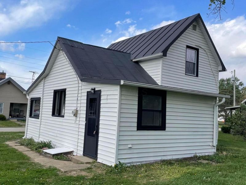 111 Hamilton Street, New Holland, OH 43145 Photo 17