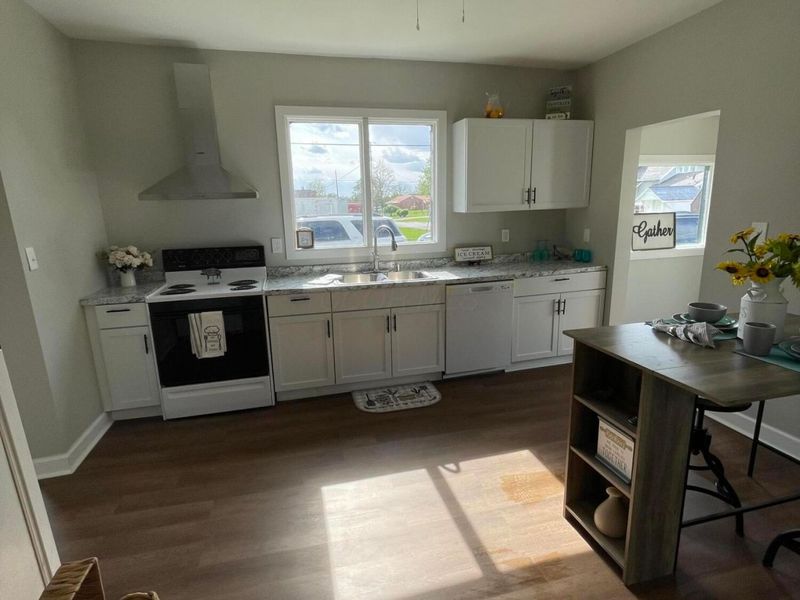 111 Hamilton Street, New Holland, OH 43145 Photo 8