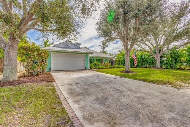 9122 SE Pomona Street, Hobe Sound, FL 33455 Photo