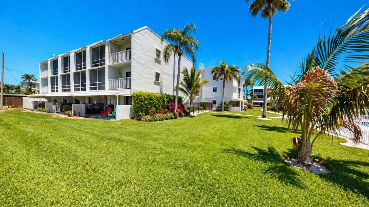 1300 Seaway Drive, Unit D13, Fort Pierce, FL 34949 Photo