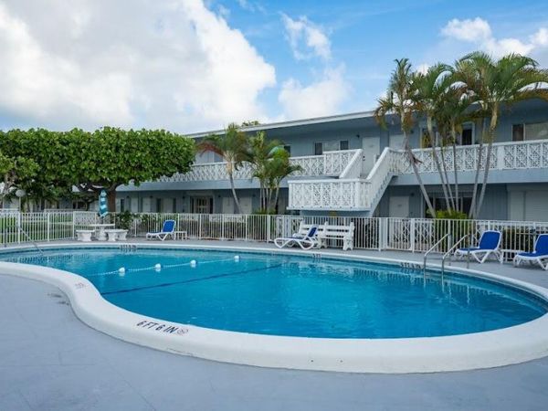 2170 NE 51st Court, Unit A21, Fort Lauderdale, FL 33308