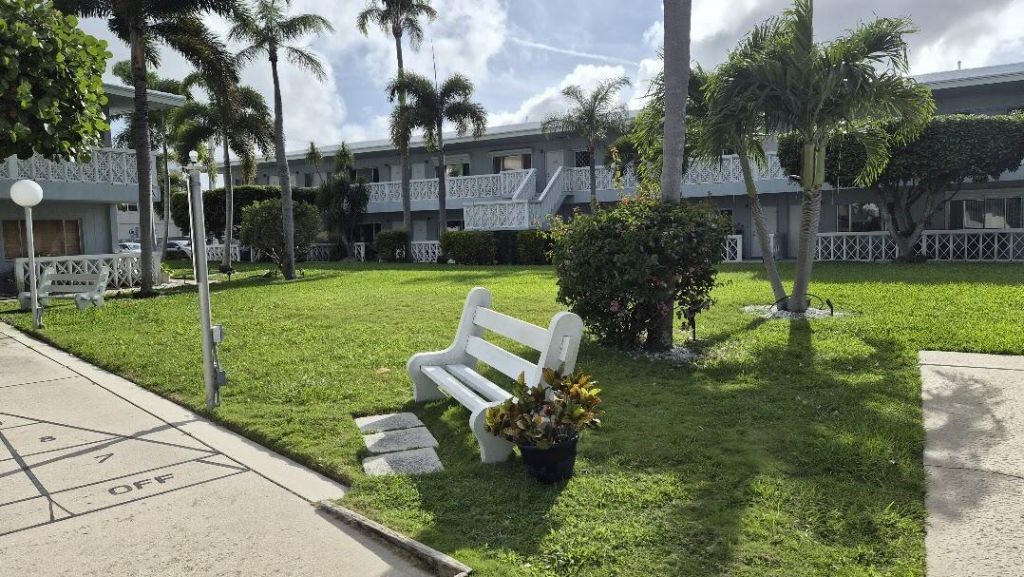 2170 NE 51st Court, Unit A21, Fort Lauderdale, FL 33308 Photo